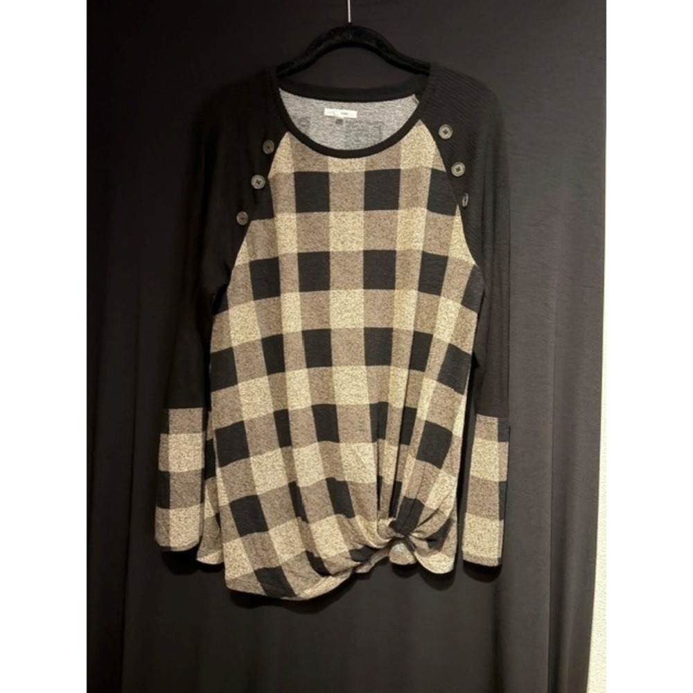Women's Black & Tan Buffalo Plaid Maurices Long Sleeve Shirt Size L